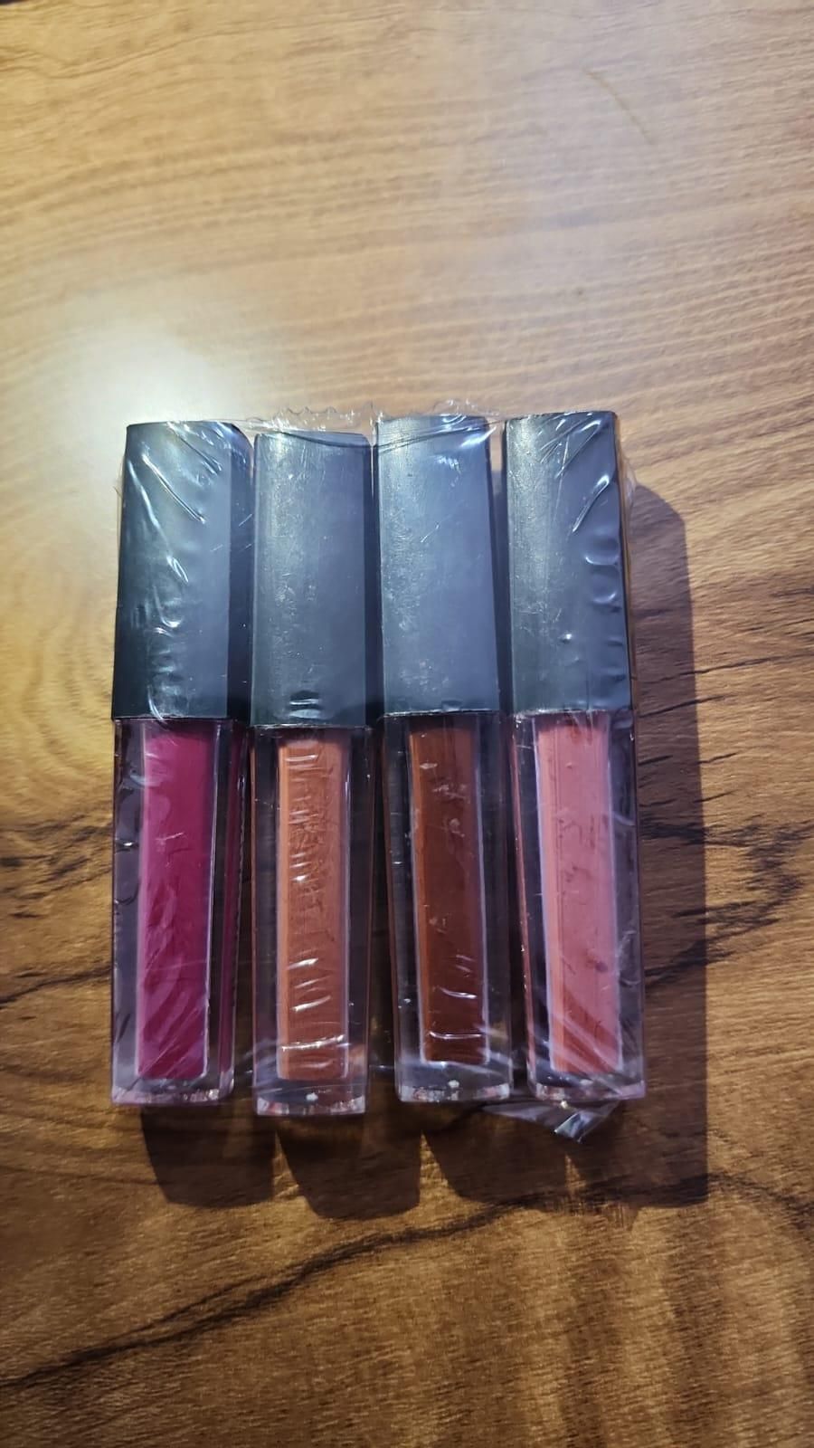 Nude Red Edition Different Shades Liquid Lipstick Set 
of 4 (16ml)